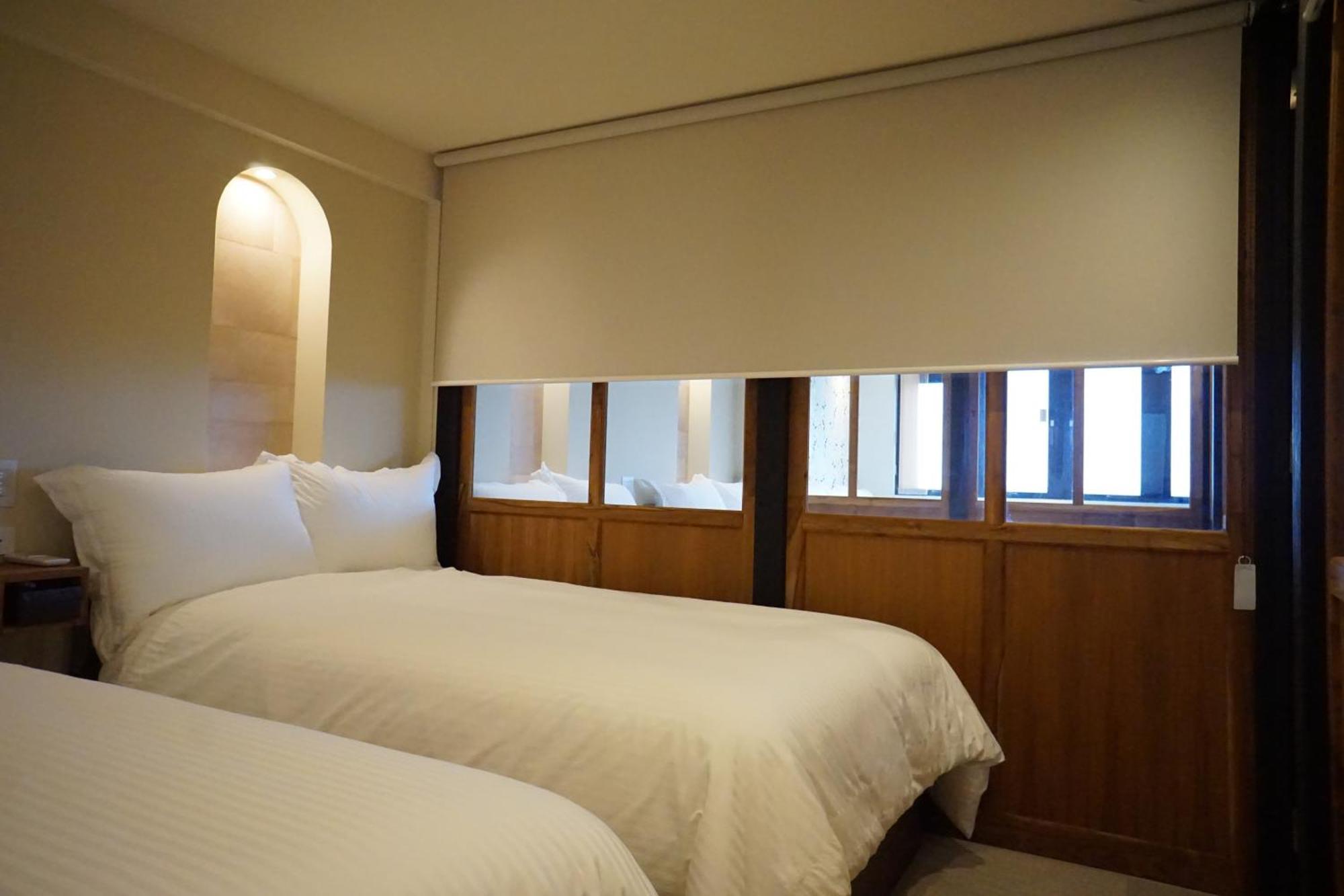 Blue Steak Wonder Nagahama Aparthotel Yomitan Room photo